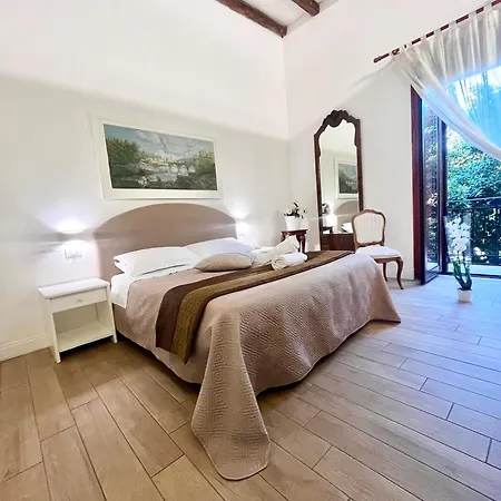Giulio Cesare 14, 3* Palermo